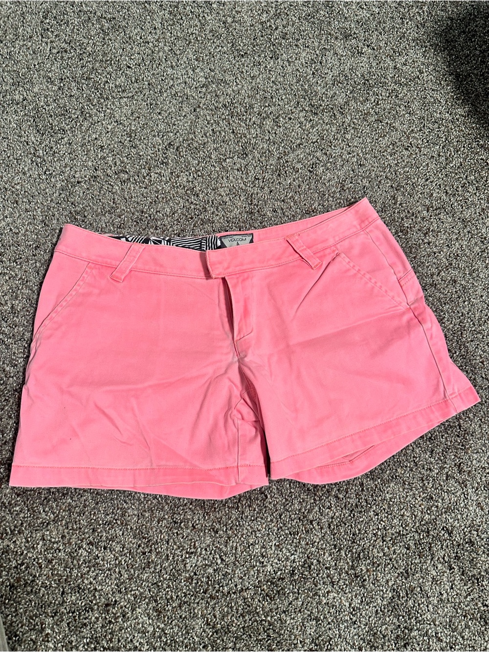 Volcom Women’s Coral Pink Casual Bermuda Shorts